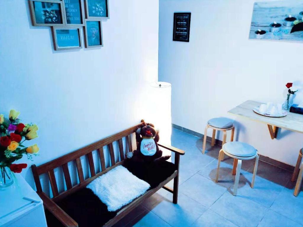 Cozy Rooms With Share The Bathroom And Kitchen Brüksel Dış mekan fotoğraf