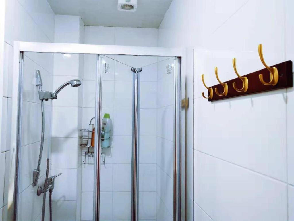 Cozy Rooms With Share The Bathroom And Kitchen Brüksel Dış mekan fotoğraf